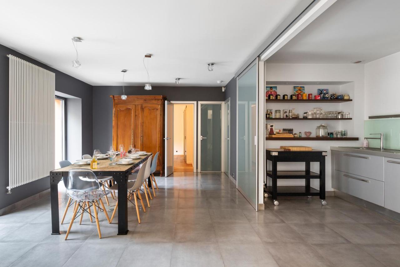 Le Riad - Loft De 230 M2 Au Coeur De ナント エクステリア 写真