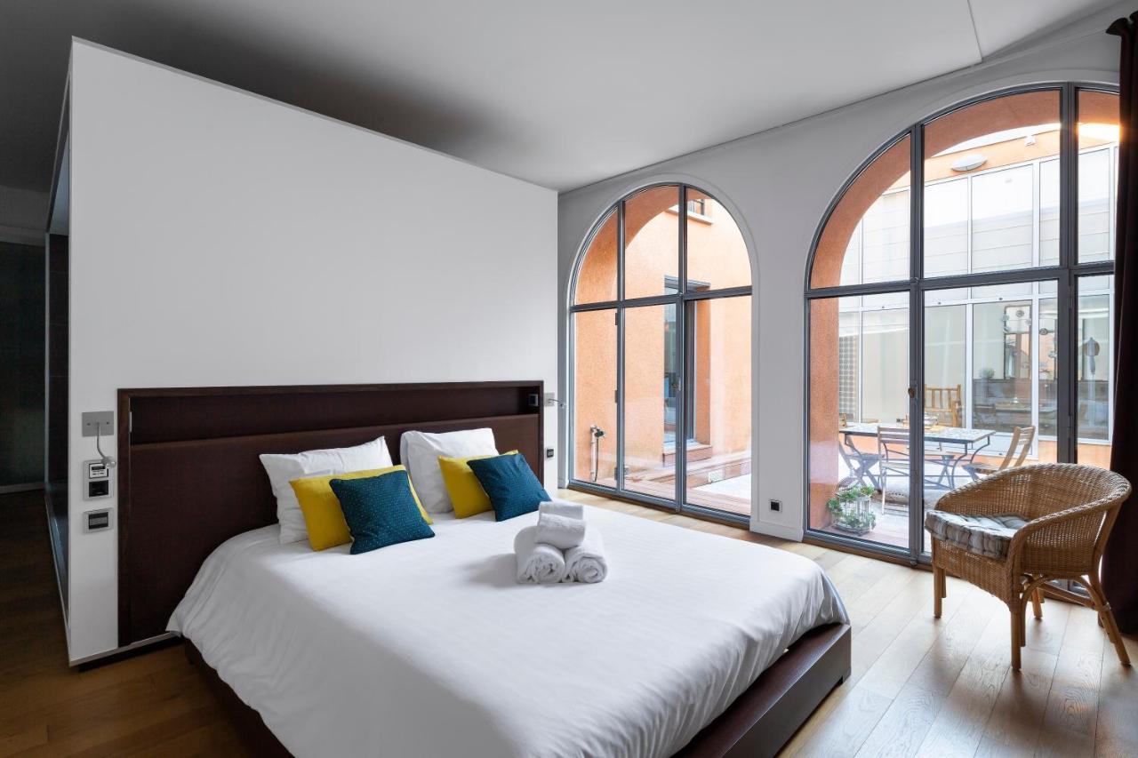 Le Riad - Loft De 230 M2 Au Coeur De ナント エクステリア 写真