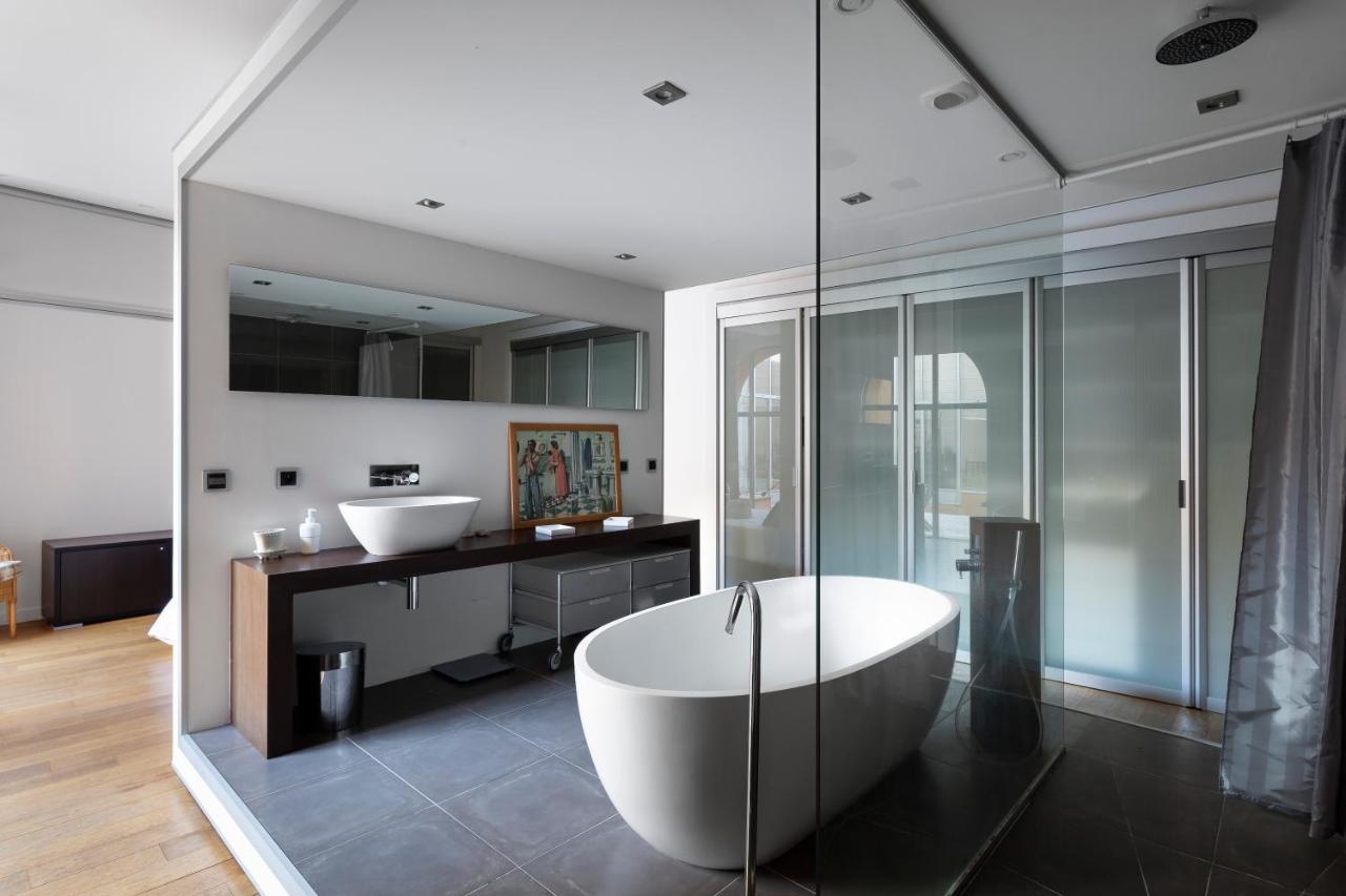Le Riad - Loft De 230 M2 Au Coeur De ナント エクステリア 写真